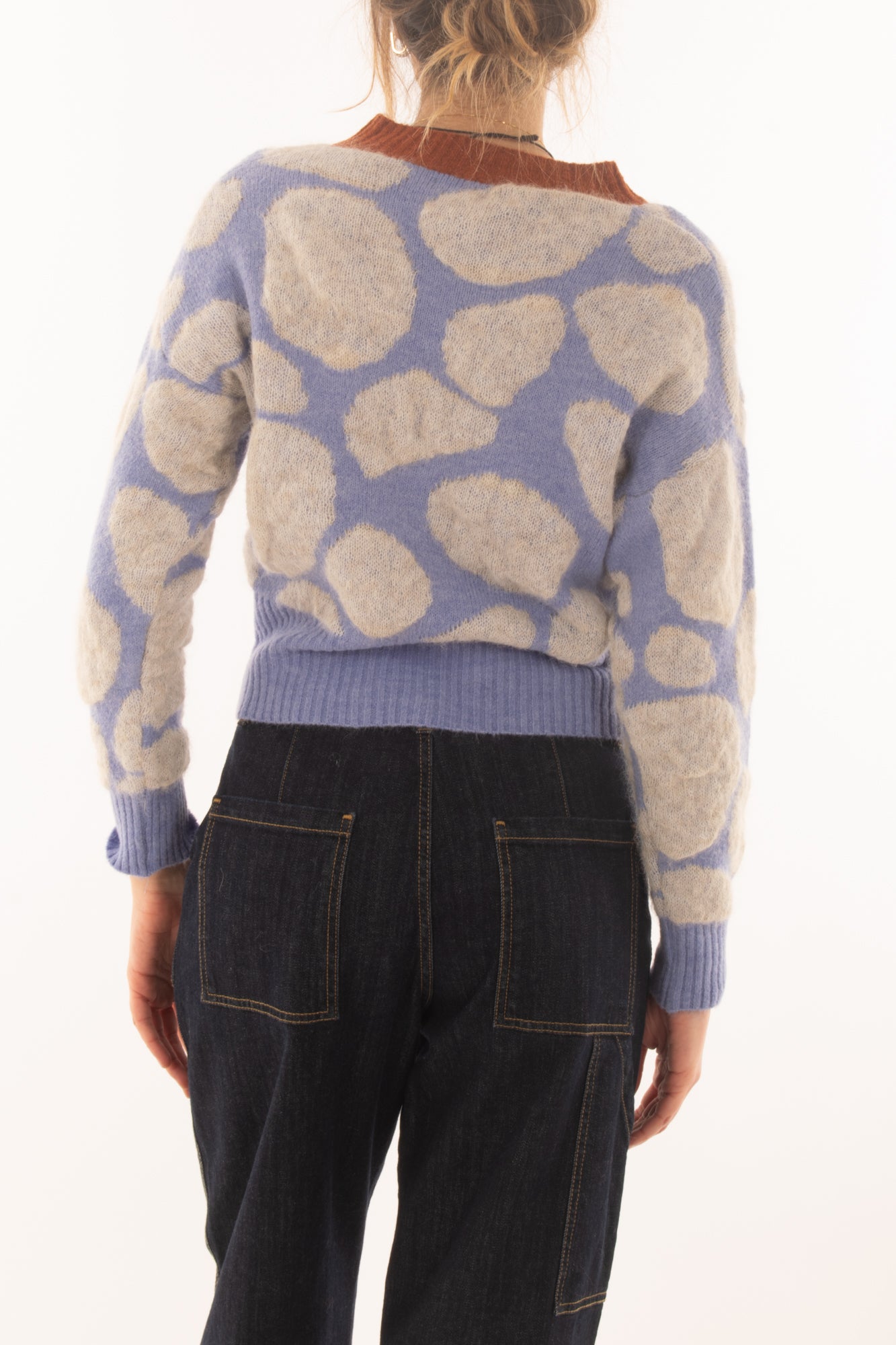 maglione da donna corto con sfere Metto - Celeste