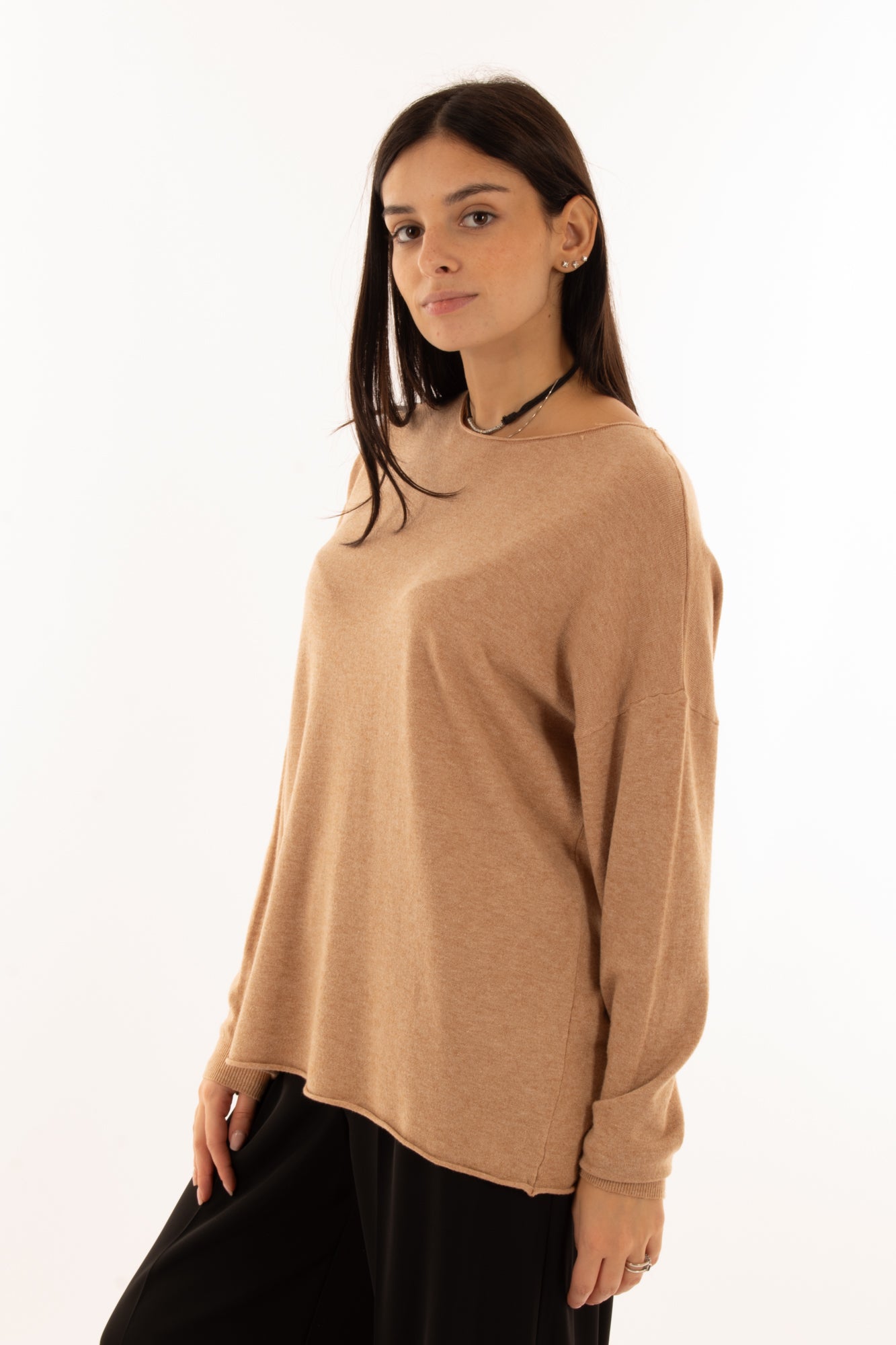 Maglione lungo con collo a barca Miamata - Beige