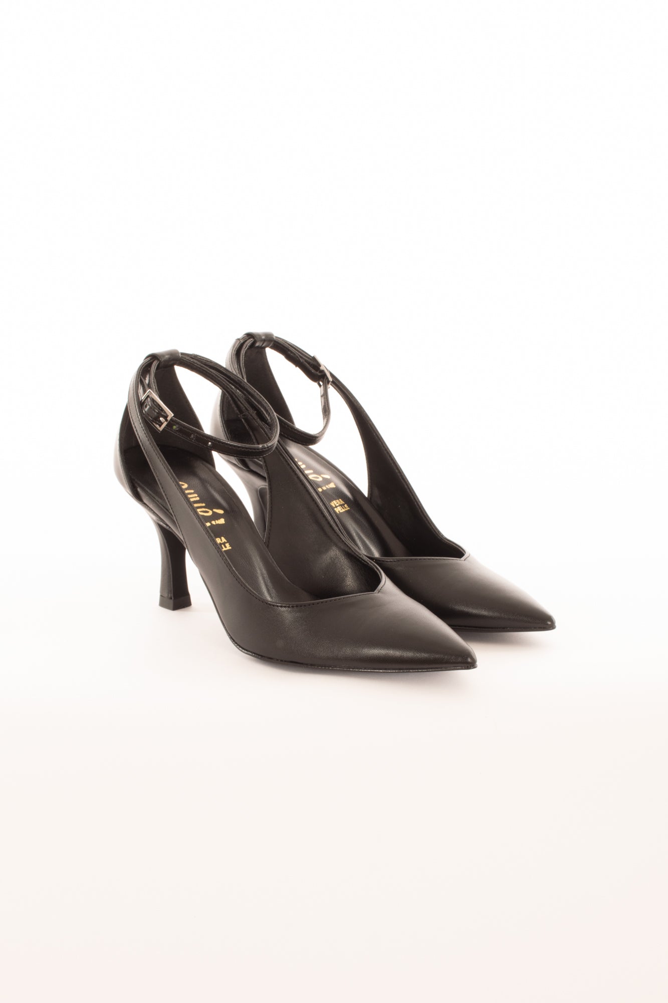 Decoltè in pelle con cinturino Ovyè - Nero