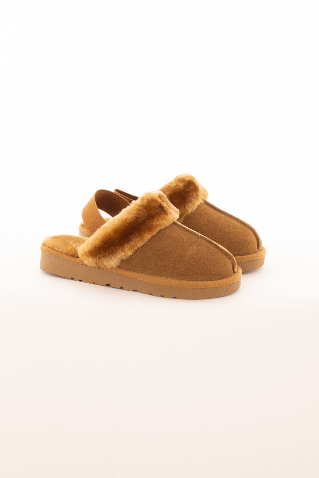 Ciabatta con pelo Ovyè - Cammello