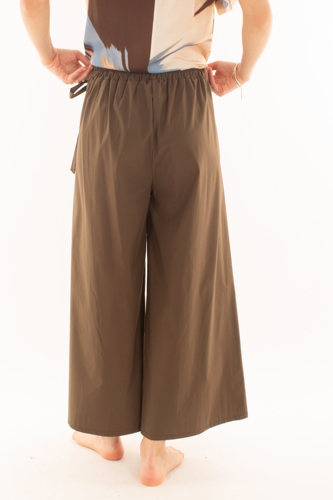 Pantalone con allacciatura laterale da Donna Metoo - Moro