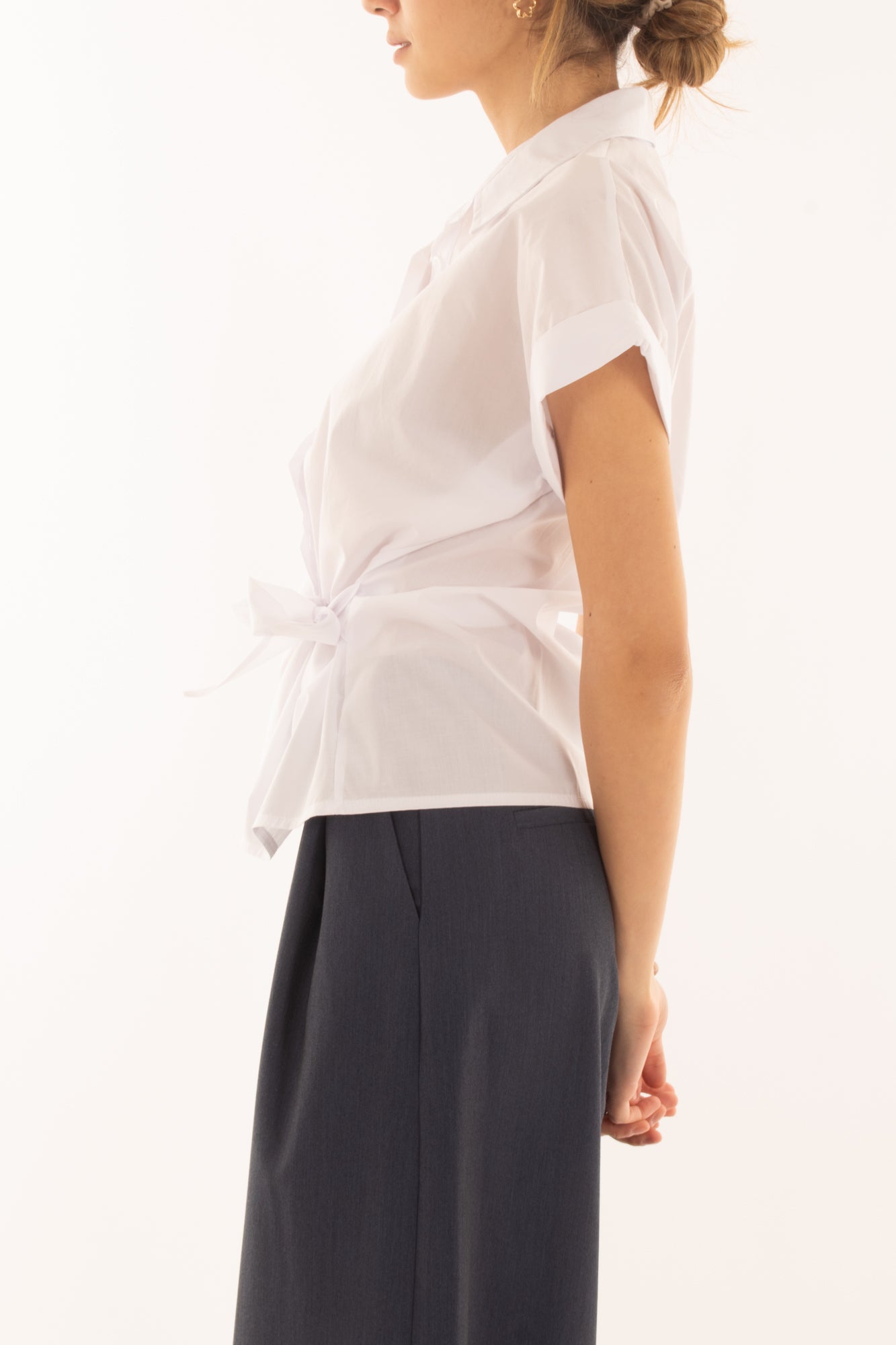 Camicia con allacciatura laterale da Donna Metoo - Bianco