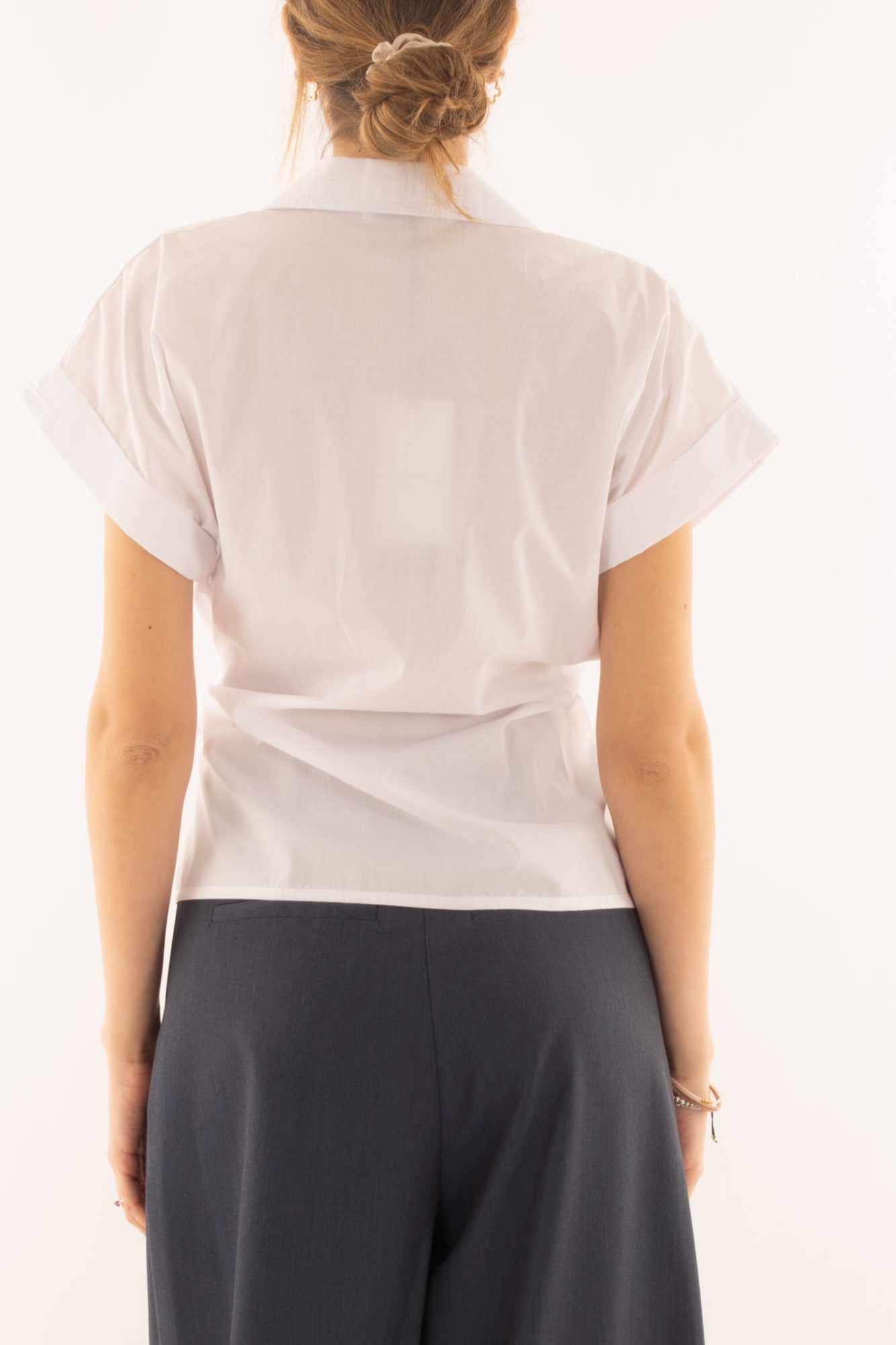 Camicia con allacciatura laterale da Donna Metoo - Bianco