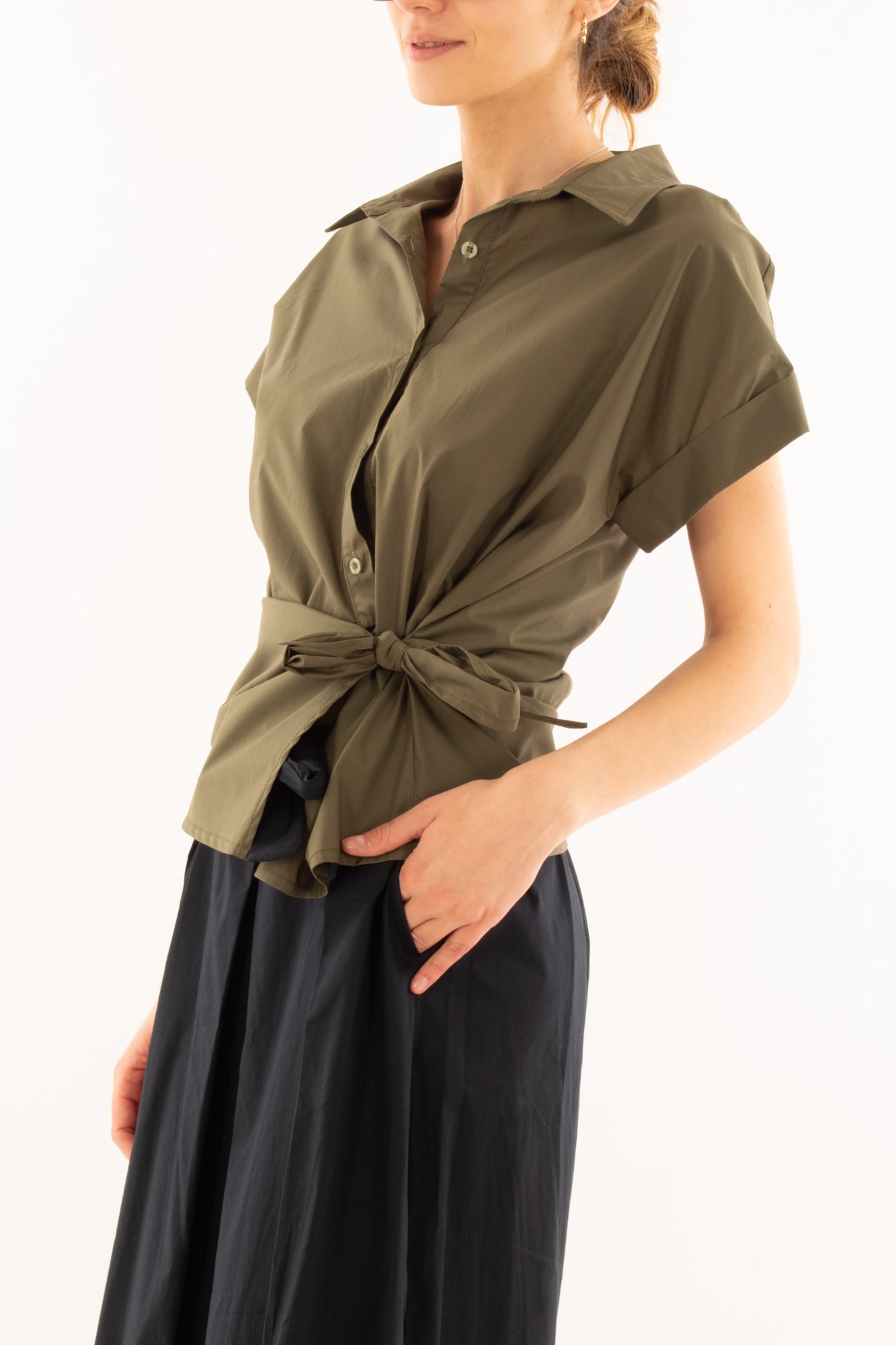 Camicia con allacciatura laterale da Donna Metoo - Verde