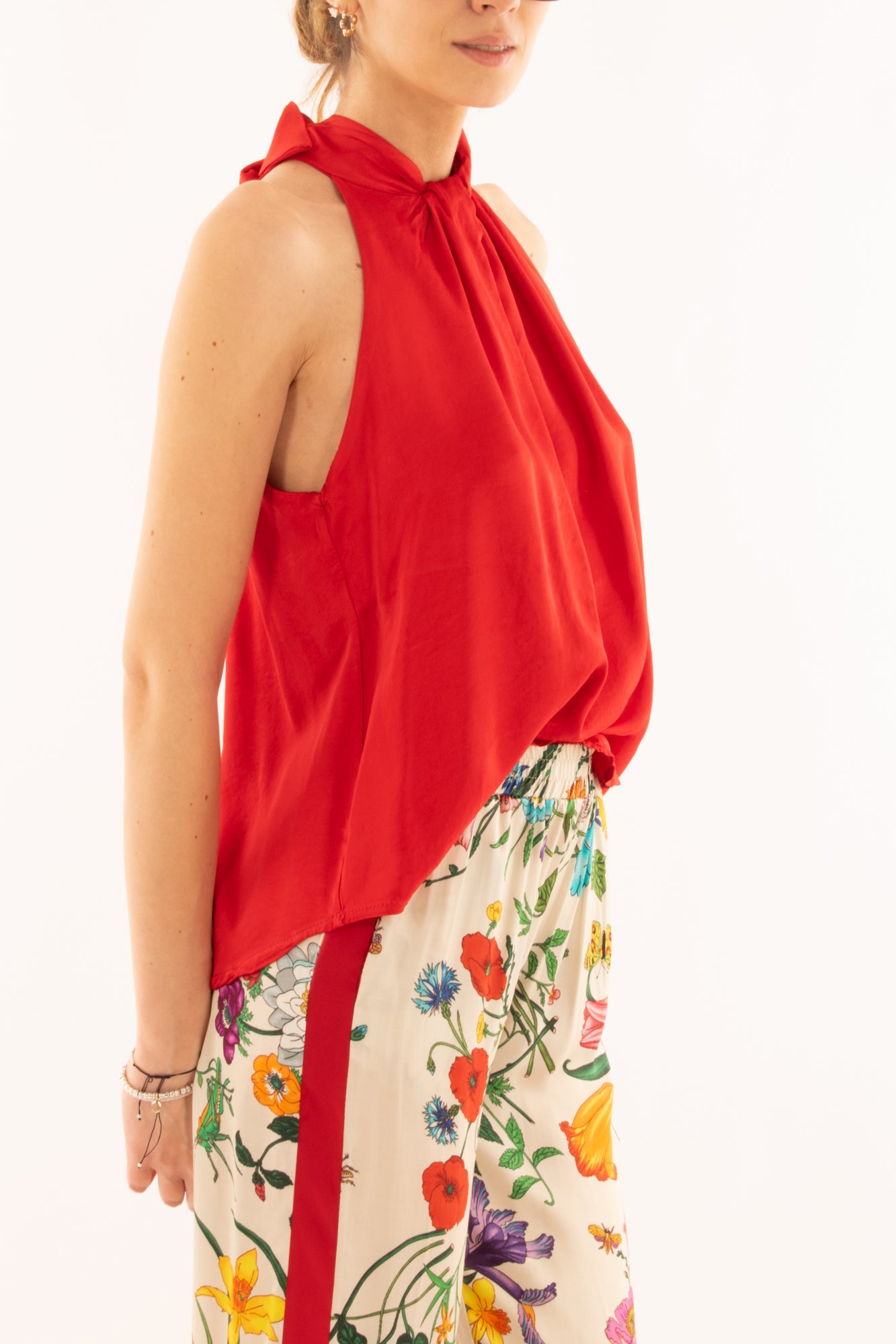 Smanicata allacciata al collo da Donna Metoo - Rosso