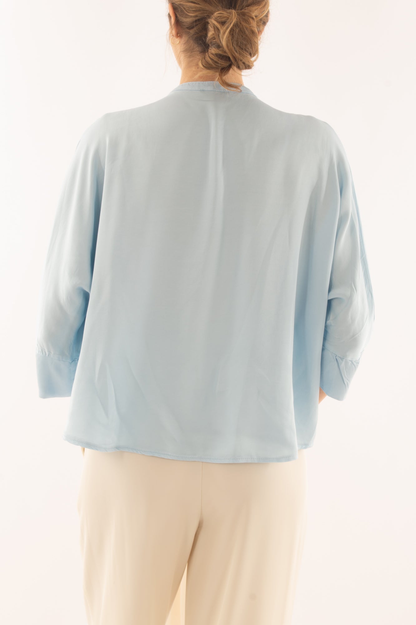 Camicia alla coreana da Donna Metoo - Celeste