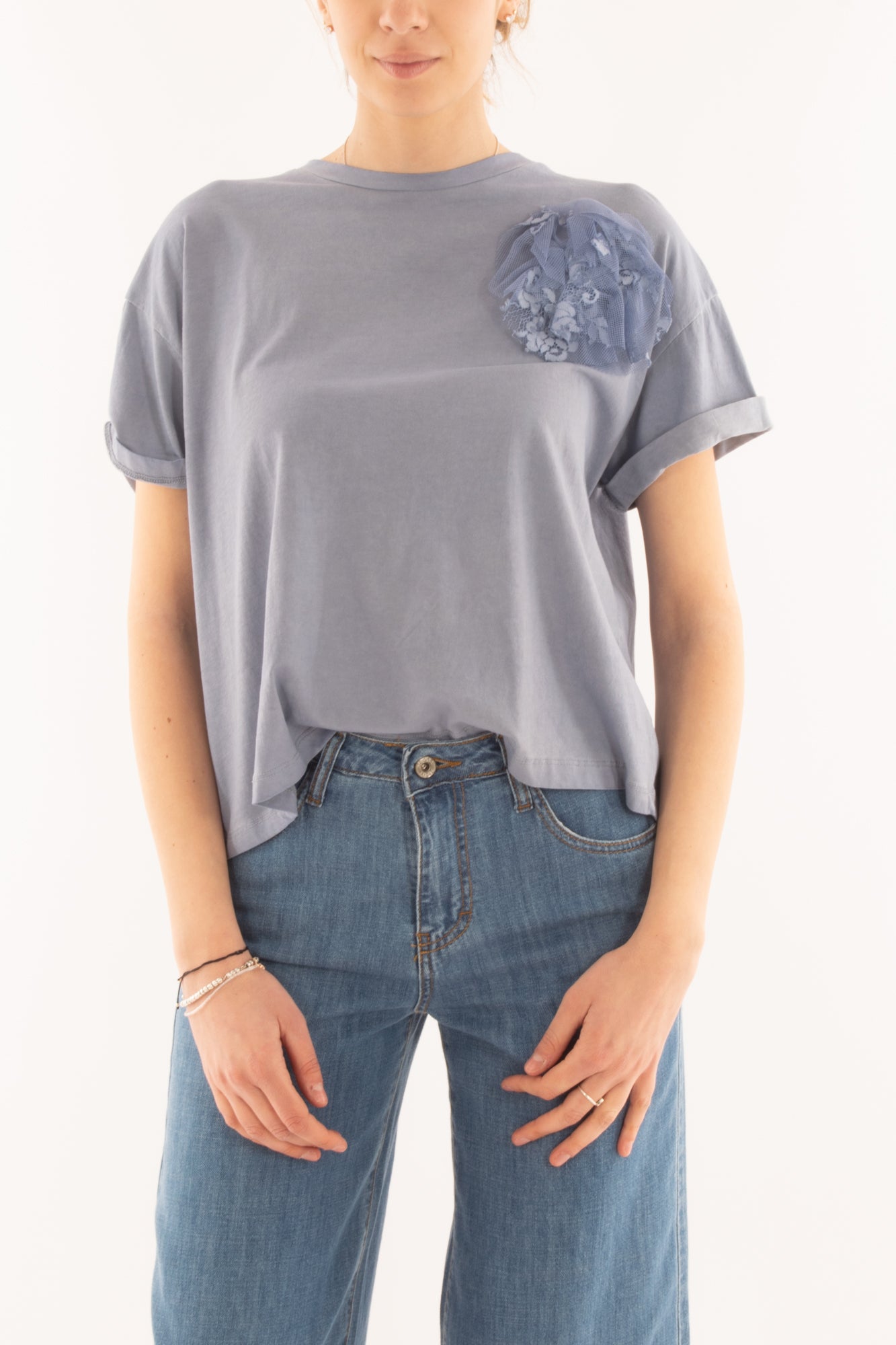 T-shirt con fiore da Donna Motel - Jeans