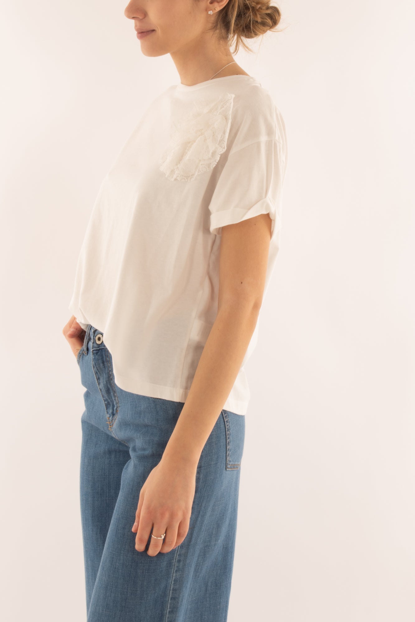 T-shirt con fiore da Donna Motel - Talco