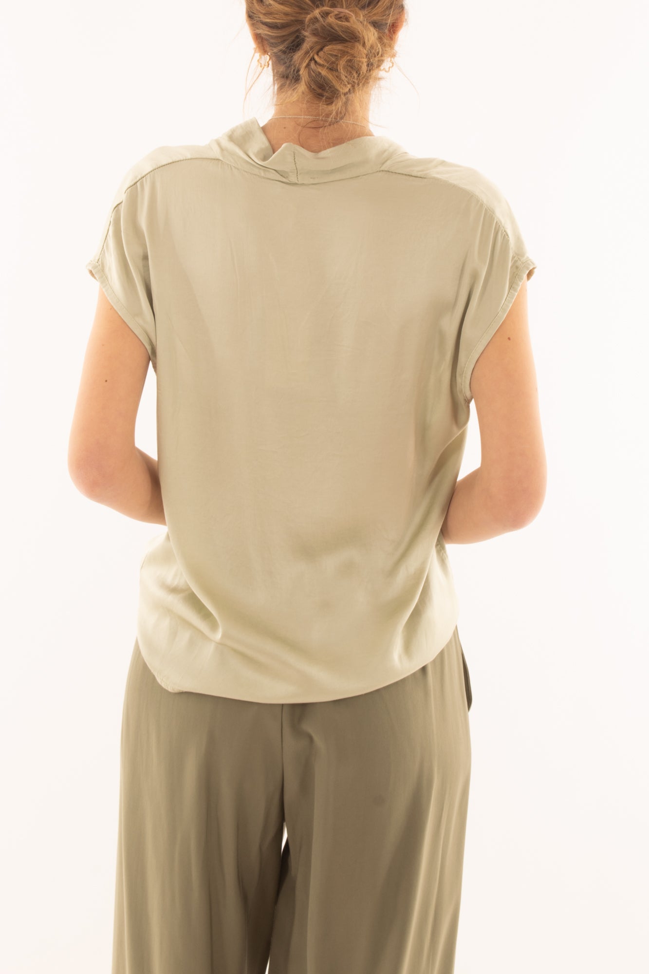 Maglia a v da Donna Saiph - Salvia