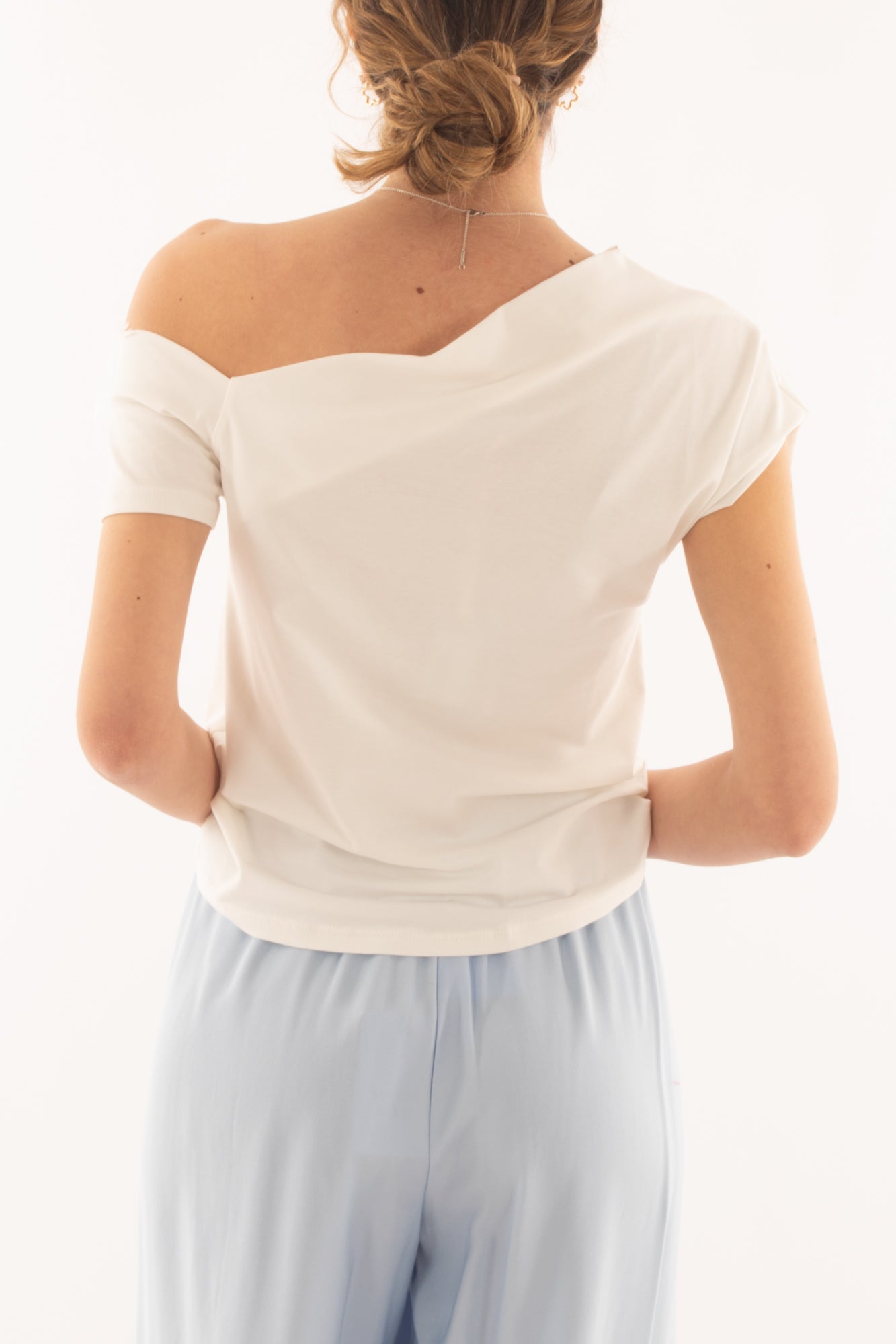 T-shirt asimmetrica da Donna Saiph - Bianca