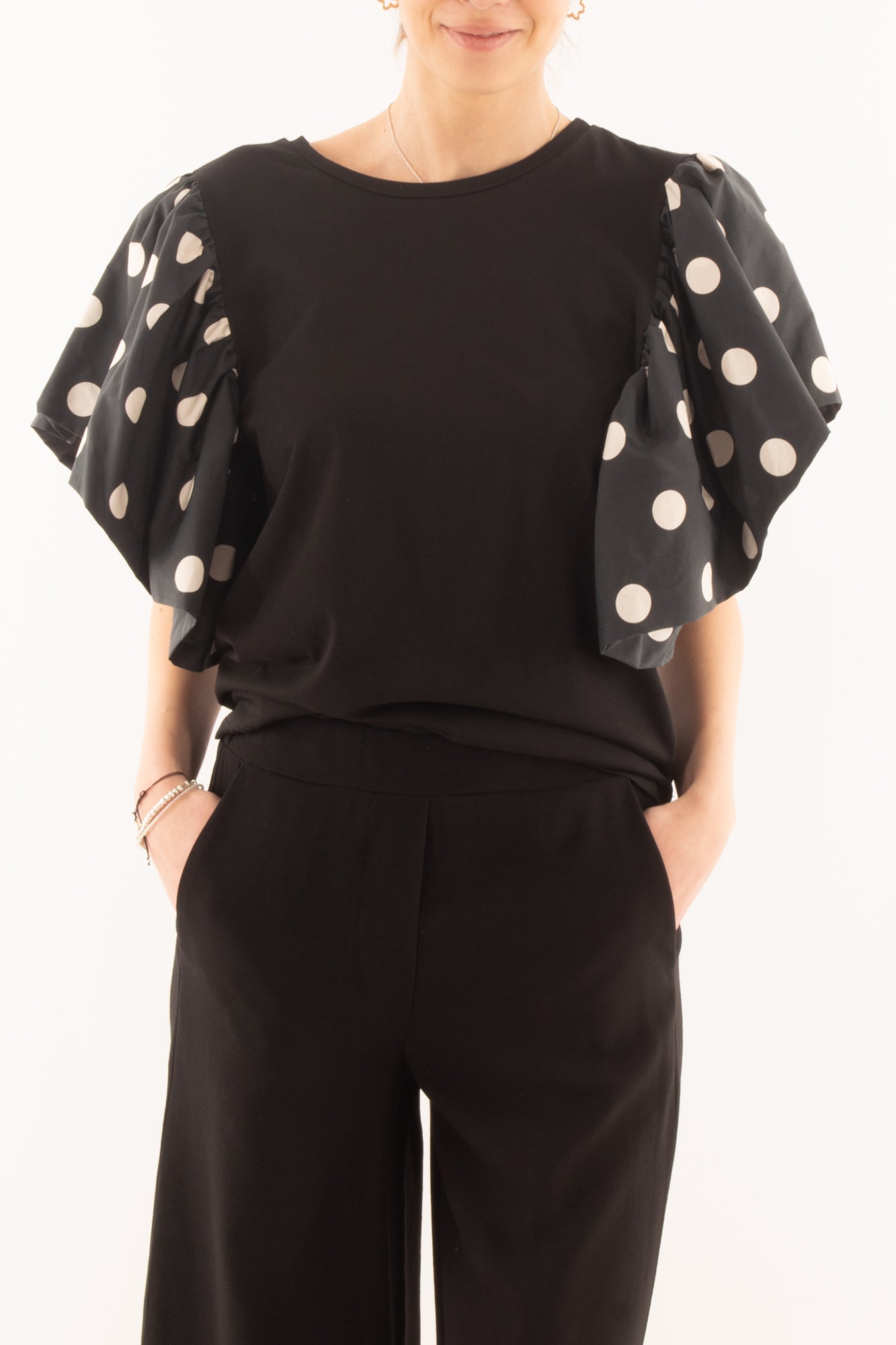 T-shirt con pois da Donna Susy mix - Nero