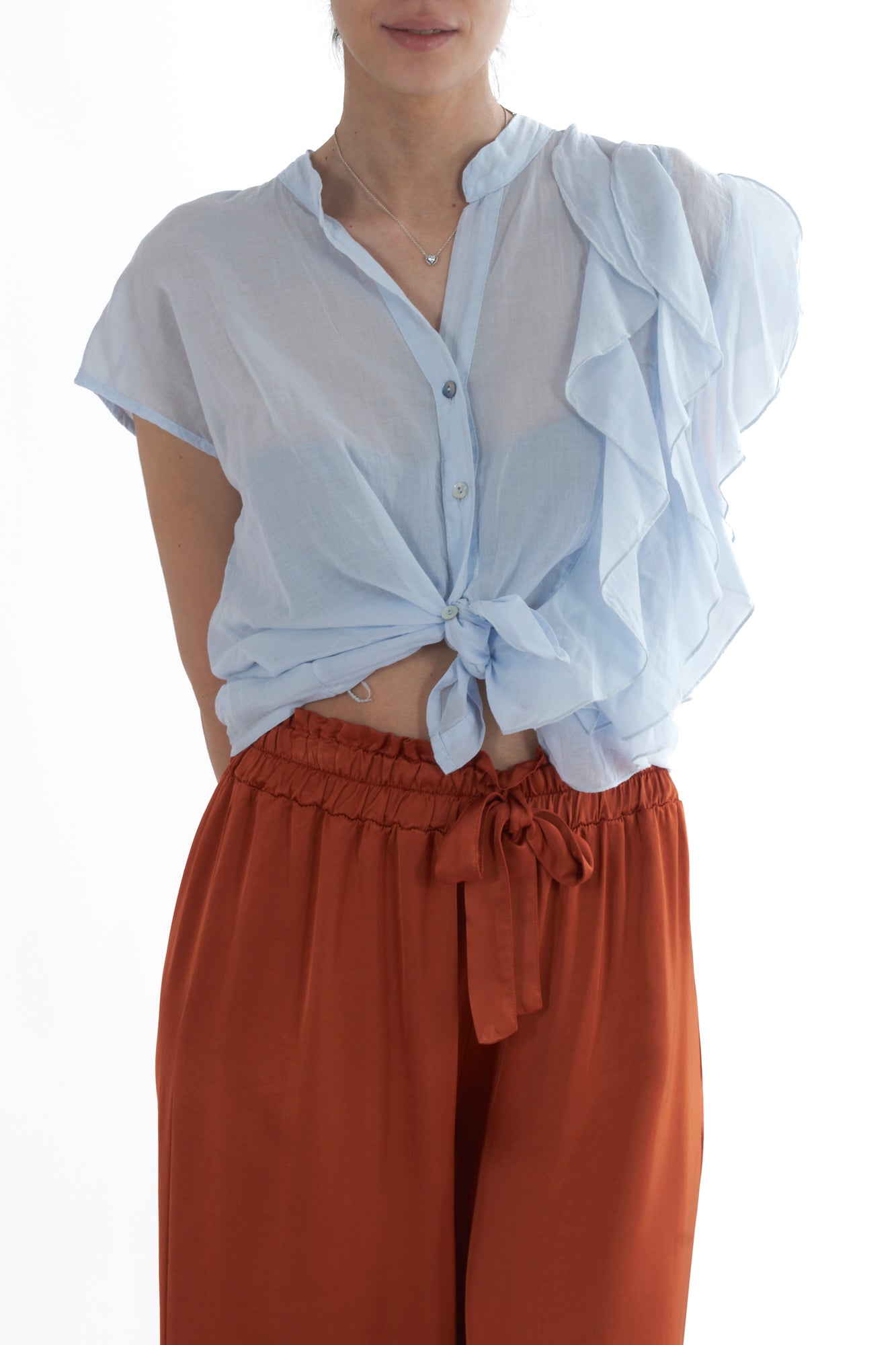Blusa smanicata con rouge da Donna Susy mix Cielo