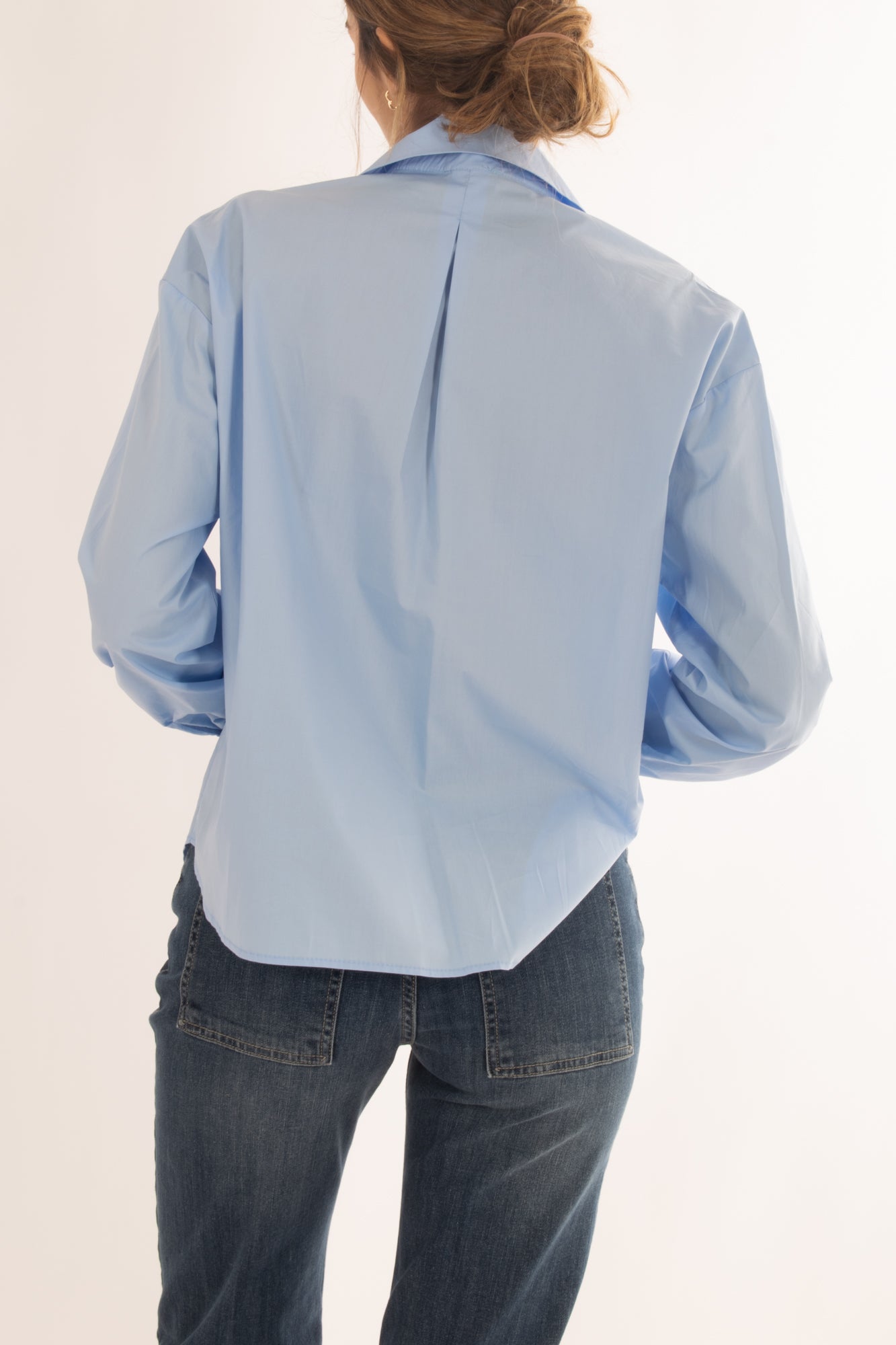 Camicia larga con tasconi da Donna Susy mix - Celeste