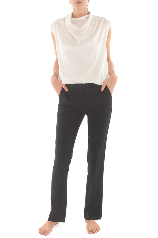 Blusa smanicata con collo gronda Imperial - Champagne