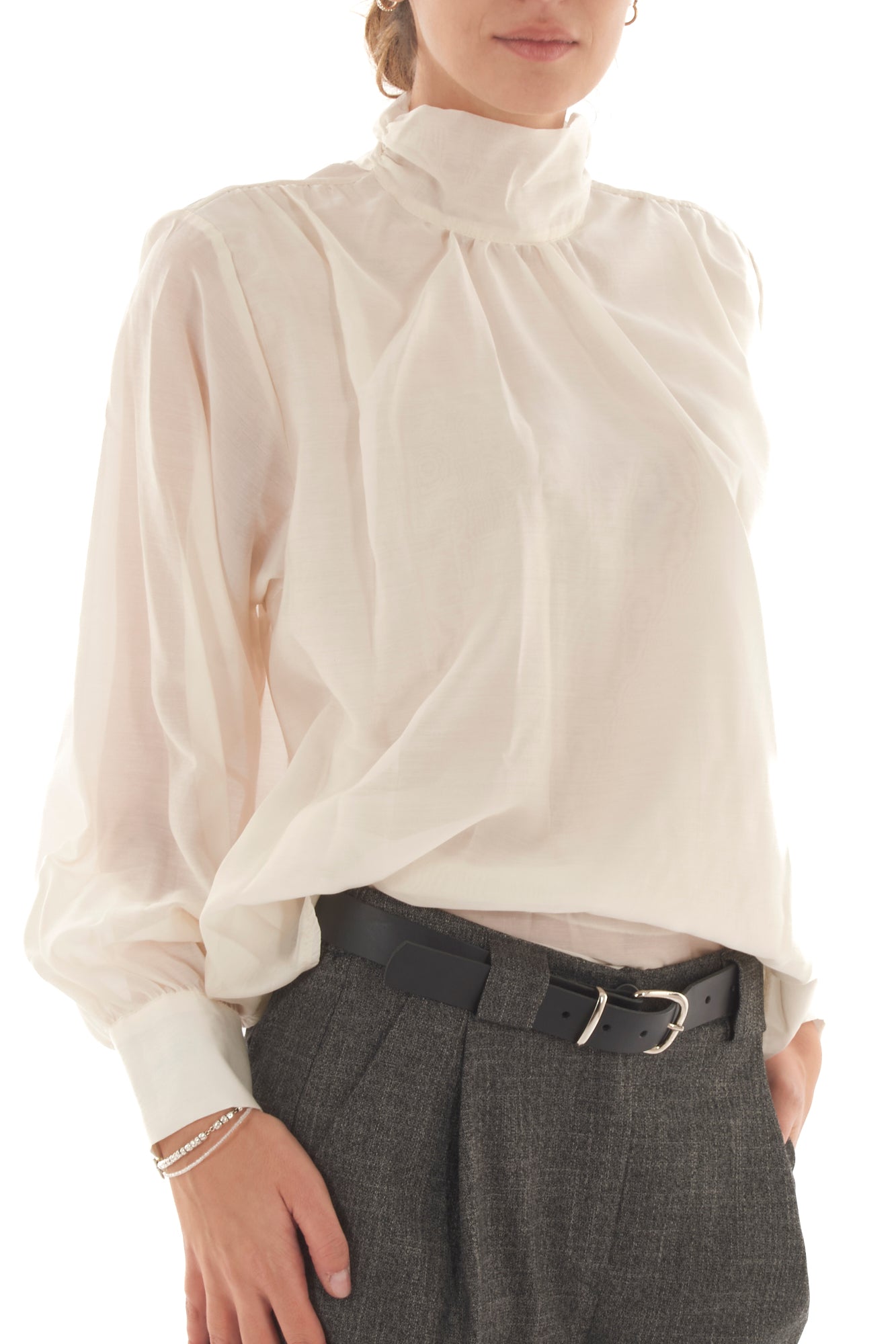 Blusa con collo alla coreana Motel - Gesso