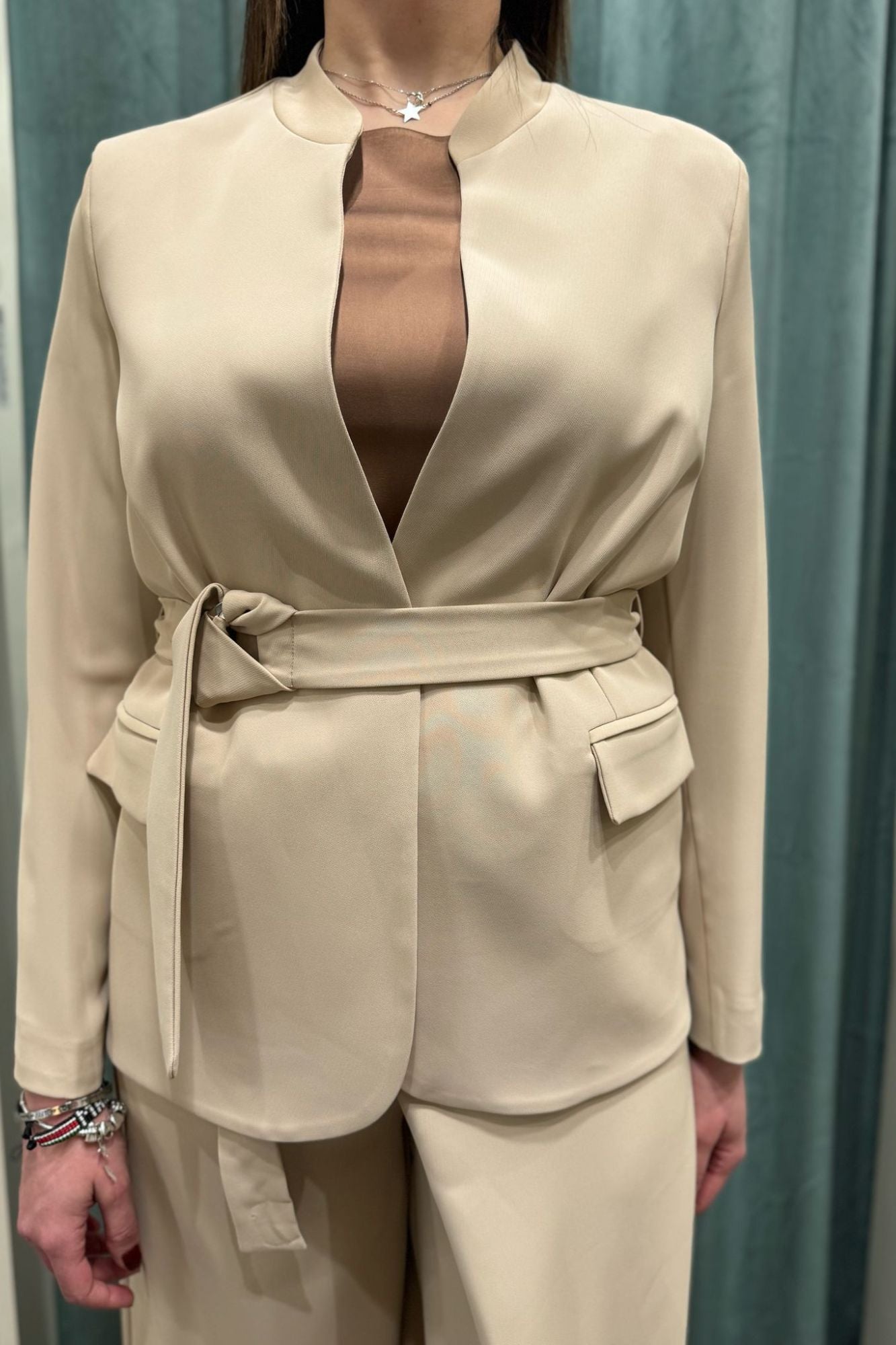 LE STREGHE Giacca aperta Le streghe Beige Beige