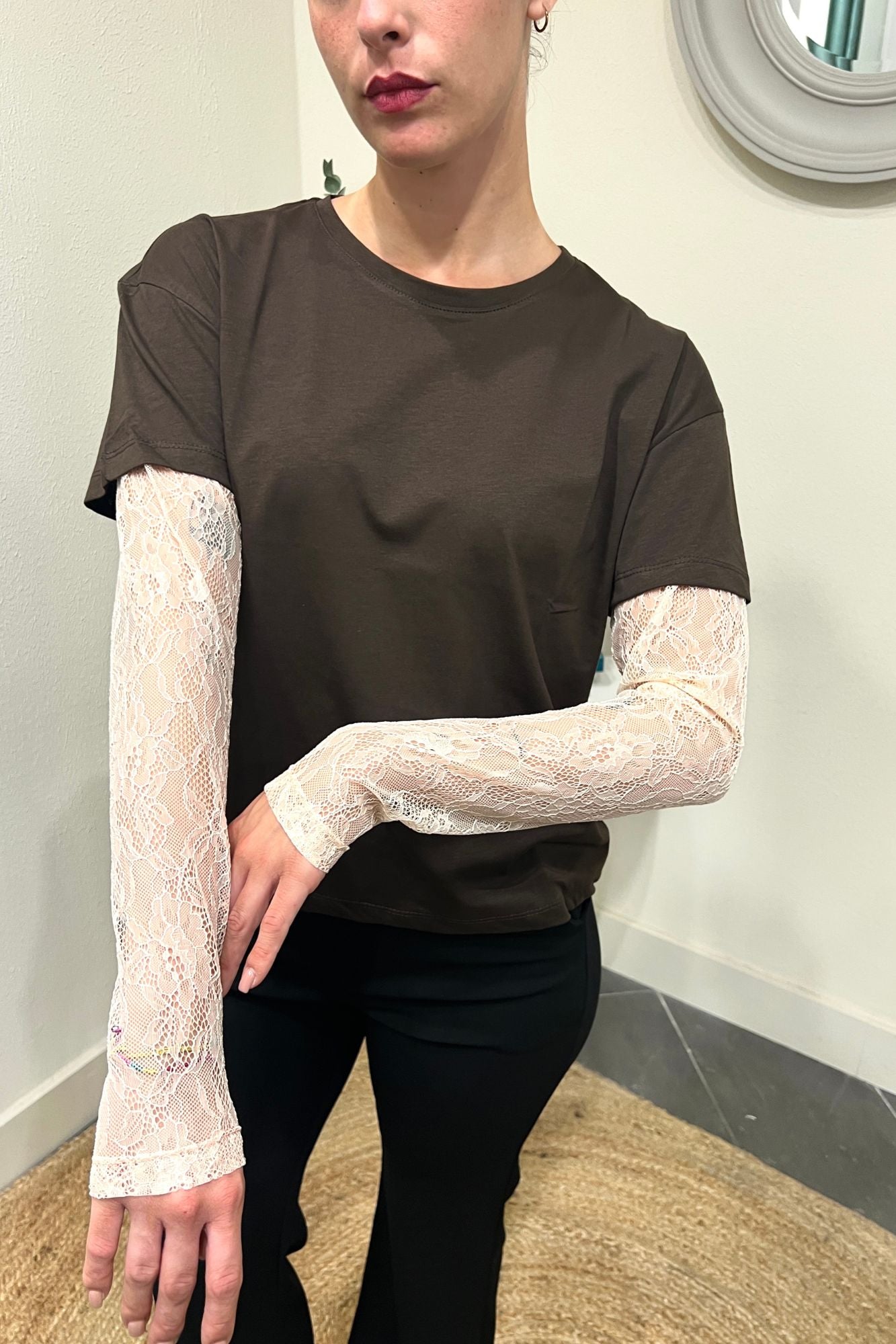 SUSY MIX T-shirt con manica in pizzo Susy mix Moro