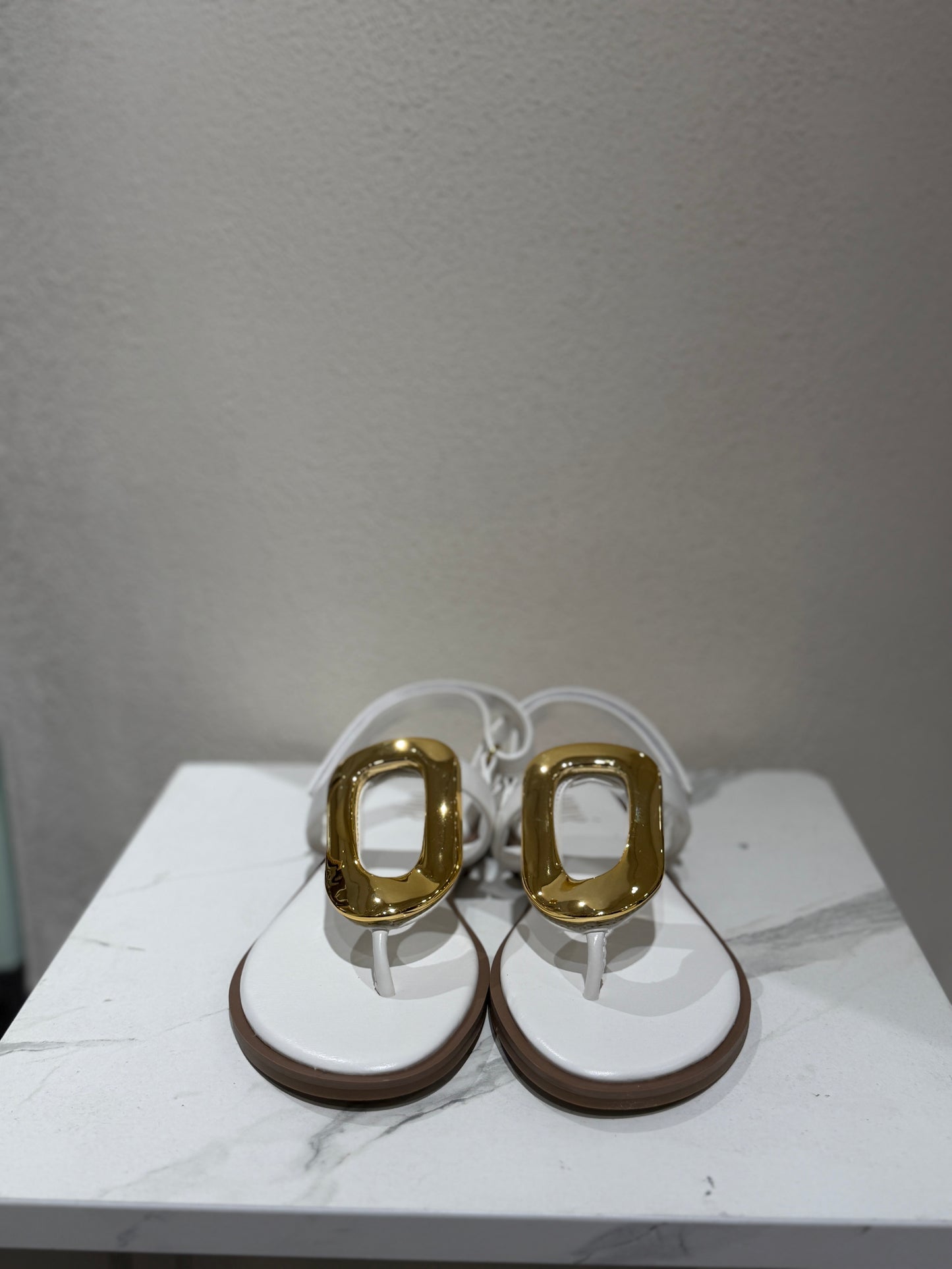 OVYE' Sandalo con accessorio Ovye Bianco