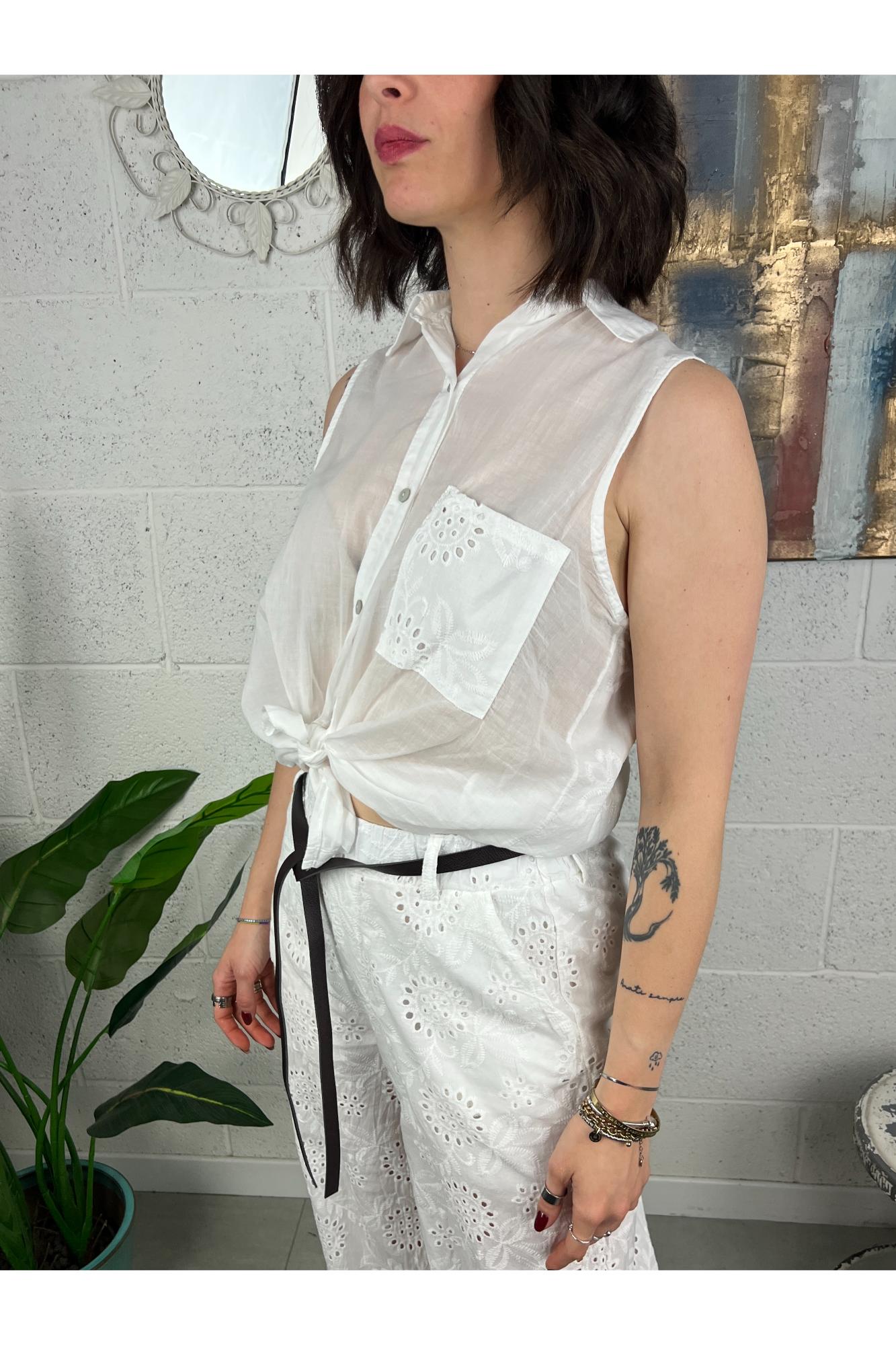 Camicia smanicata in san gallo Susy mix