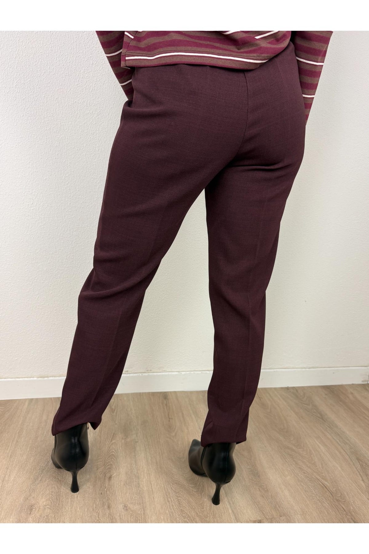 LE STREGHE Pantalone dritto Le streghe Melanzana