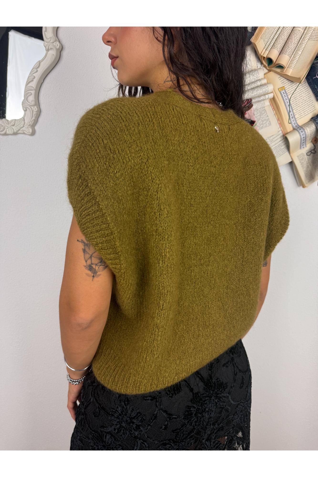 PHILIA LOFT Cardigan senza manica Philia loft Olio
