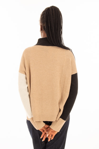 Maglione con tascone Angel Davis - Nero