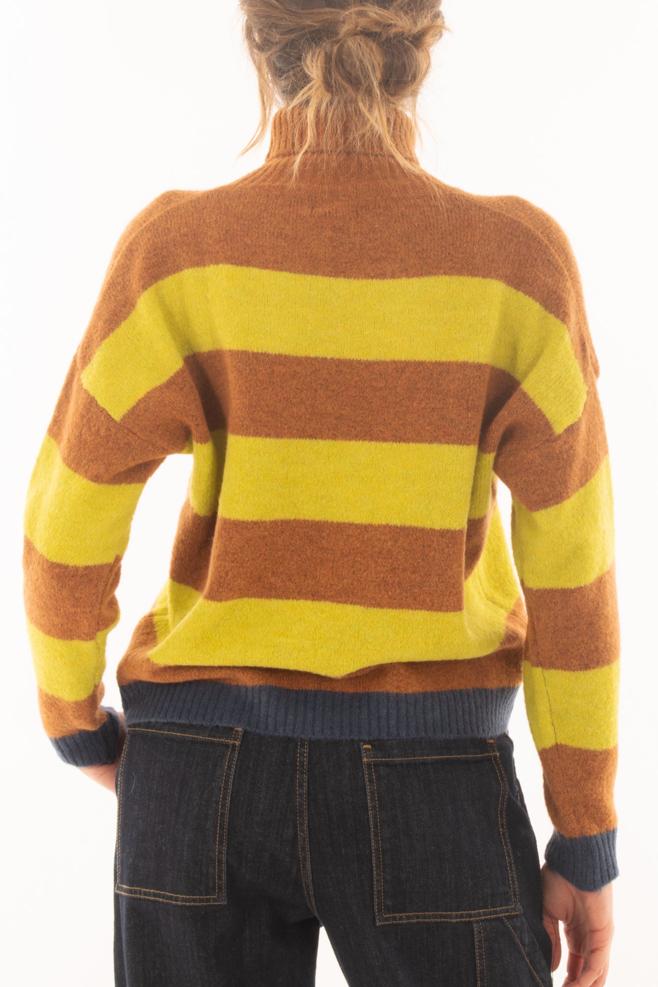 Maglione da donna dolcevita rigato