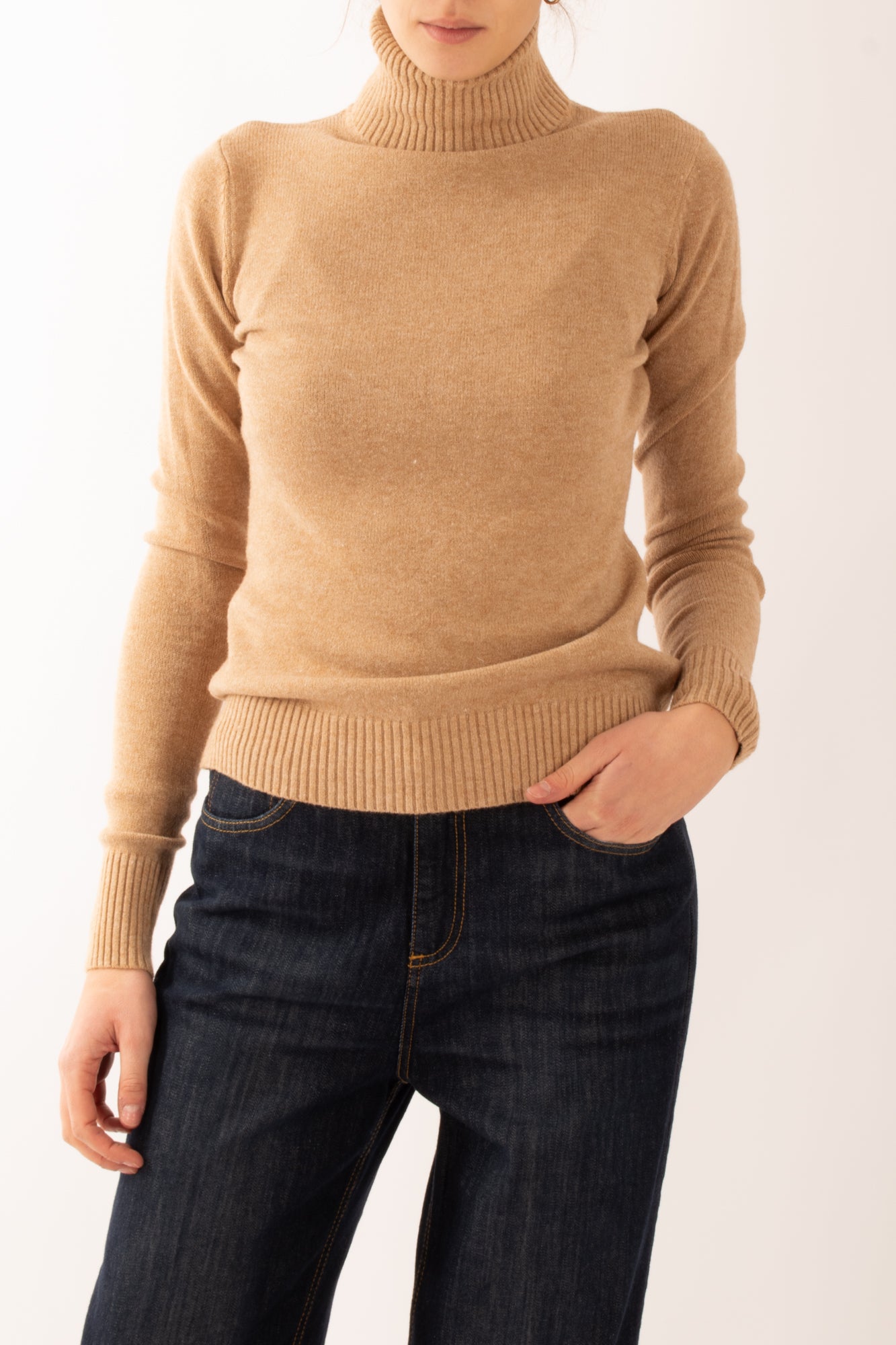 Maglione dolcevita Miamata - Burro