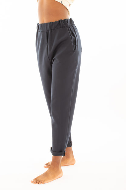 Pantalone con tasche basse Articolo mimkz68