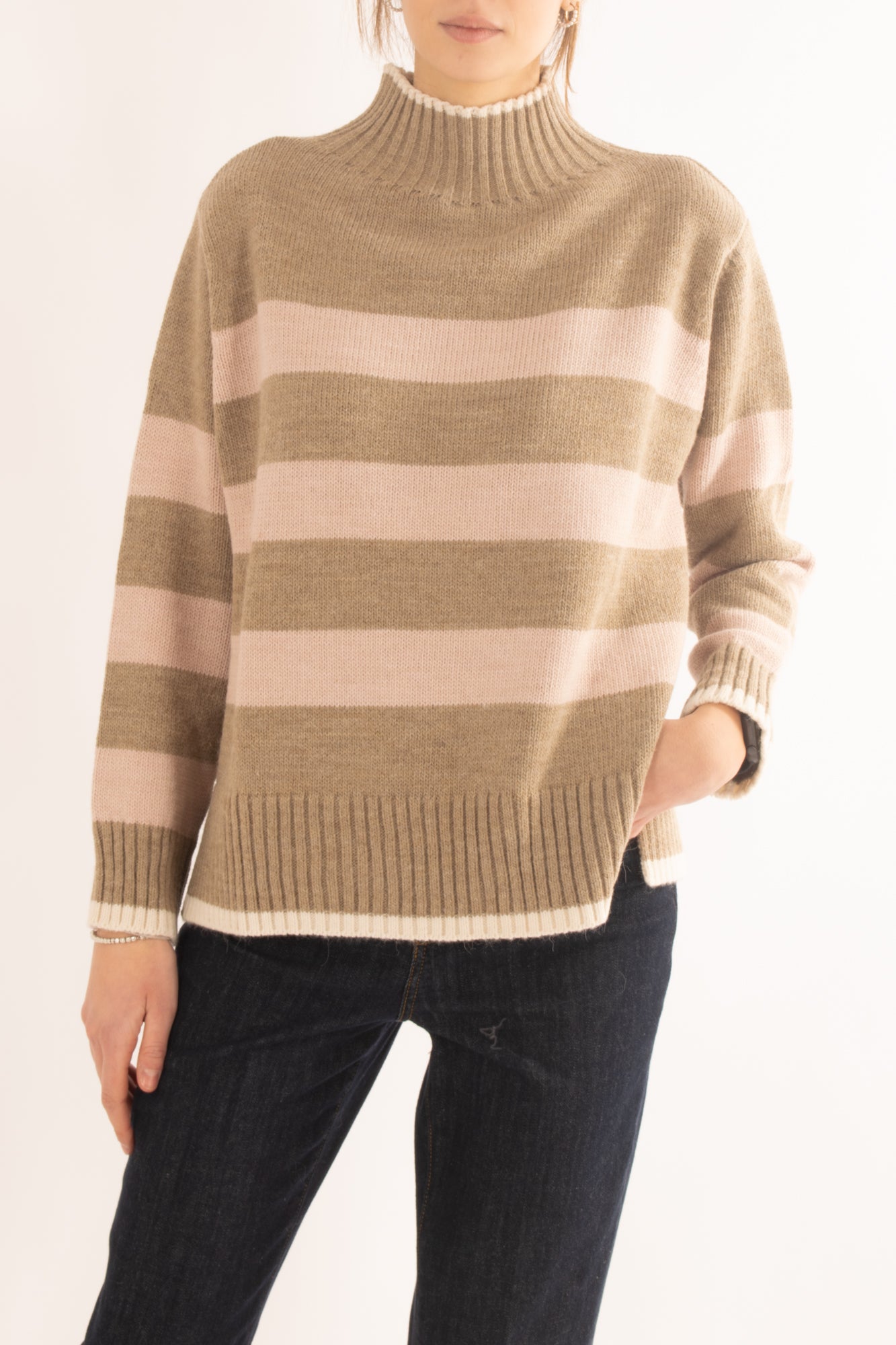 Maglione rigato da Donna Motel - Mastice