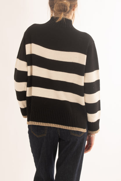 Maglione rigato da Donna Motel - Nero