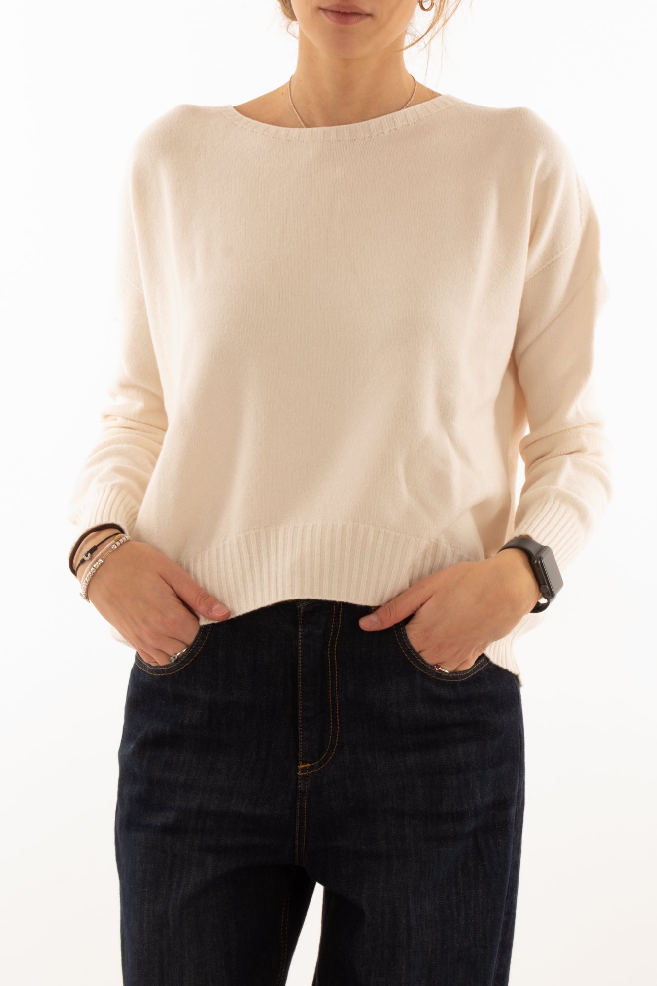 Maglione a scatoletta Motel - Crema