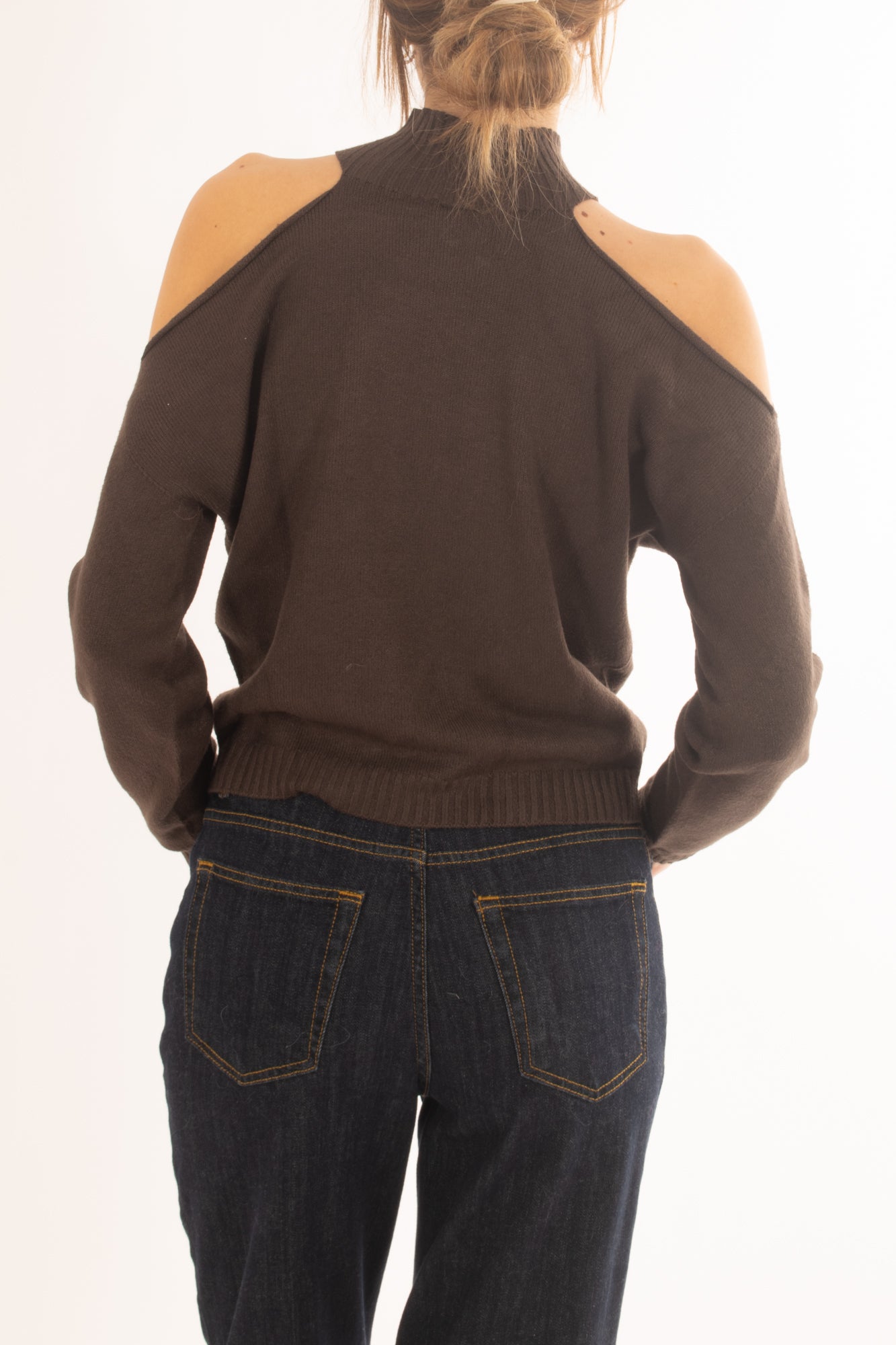 Maglia con fori sulle spalle Motel - Marrone