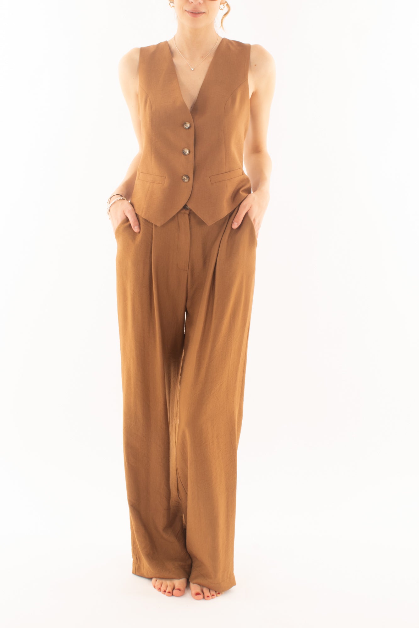 Completo gilet e pantalone palazzo da Donna Dixie - Tabacco