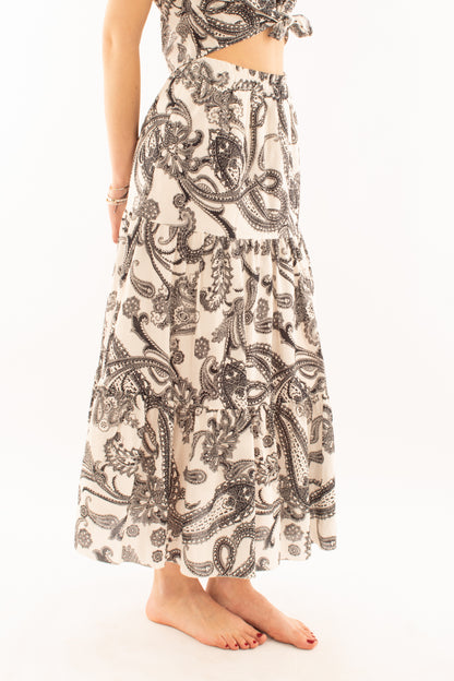 gonna lunga fantasia da Donna Metoo - Nero