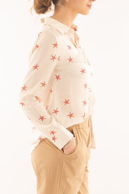 Camicia con stelle di mare da Donna Metoo - Sabbia