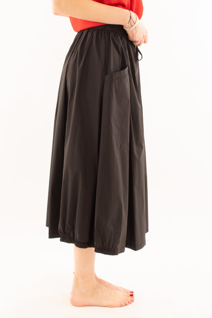 Gonna lunga con tasconi da Donna Metoo - Nero