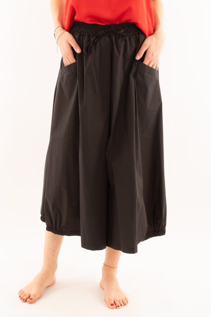 Gonna lunga con tasconi da Donna Metoo - Nero