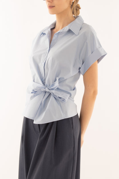 Camicia con allacciatura laterale da Donna Metoo - Celeste