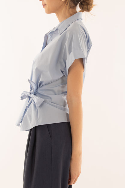 Camicia con allacciatura laterale da Donna Metoo - Celeste