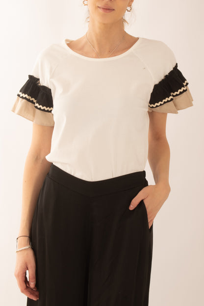 T-shirt con balze da Donna Metoo - Sabbia