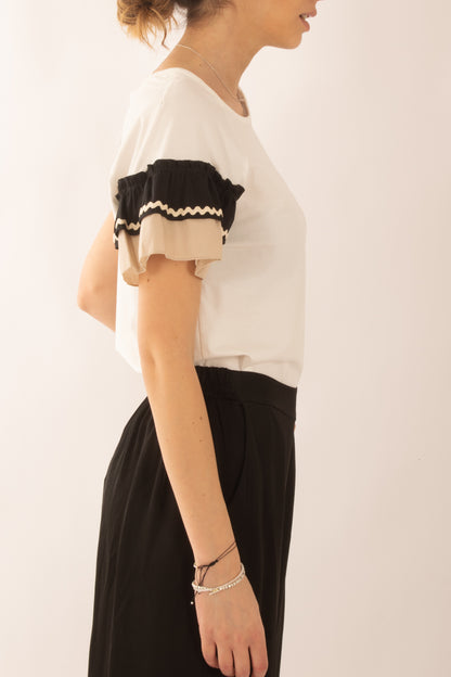 T-shirt con balze da Donna Metoo - Sabbia