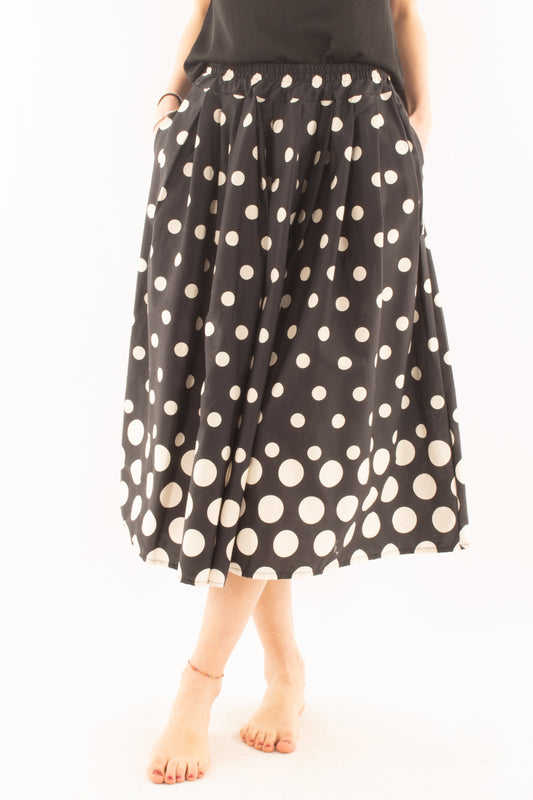 Gonna lunga svasata a pois da Donna Metoo - Nero