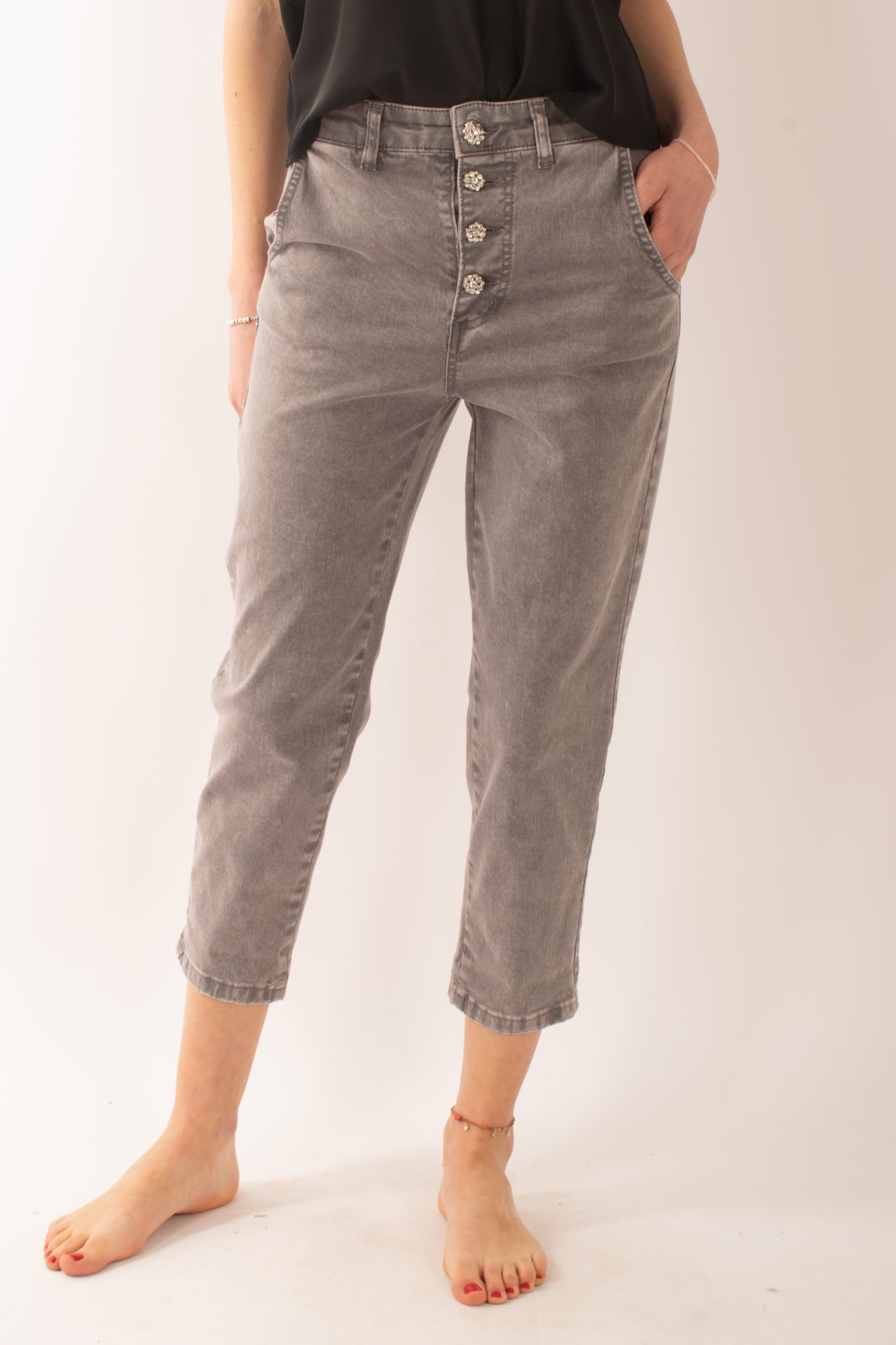 Jeans con bottoni gioiello da Donna Motel - Piombo