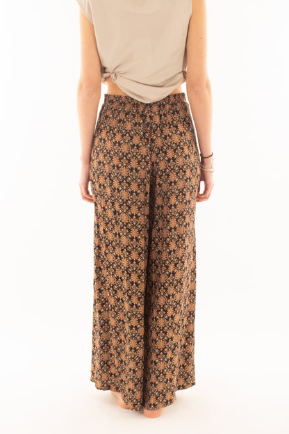 Pantalone a palazzo da Donna Saiph - Nero