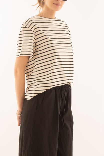 T-shirt rigata da Donna Souvenir - Nero