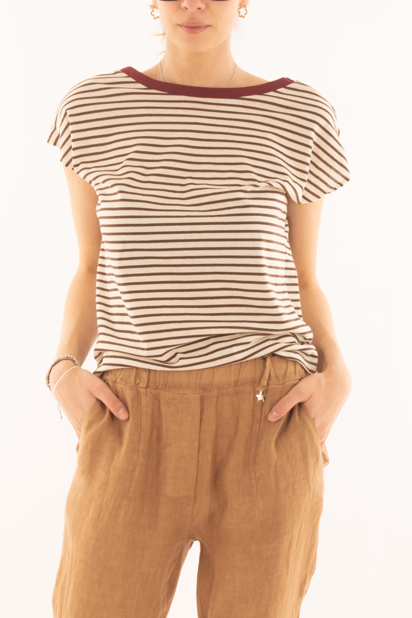 T-shirt rigata con profili da Donna Souvenir - Moro