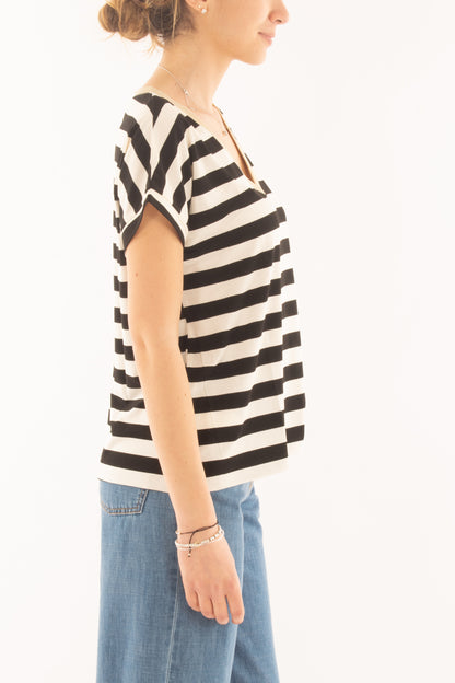 T-shirt rigata da donna Susy mix - Nero