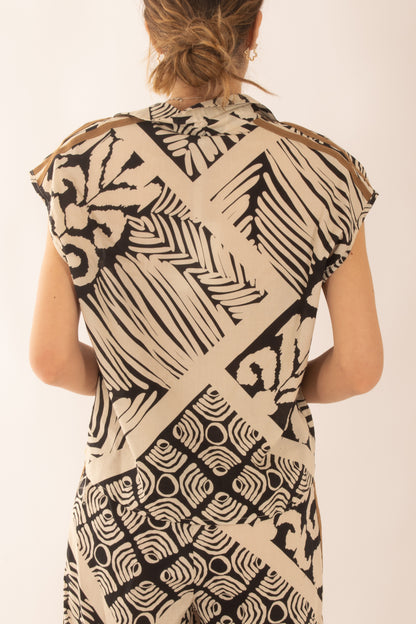 Camicia fantasia senza maniche da Donna Susy mix - Sabbia