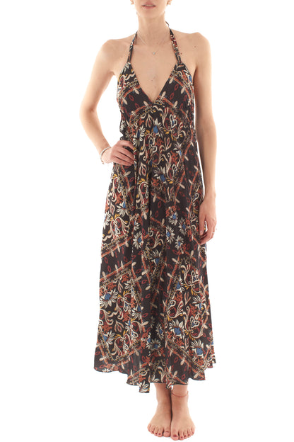 con schiena scollata